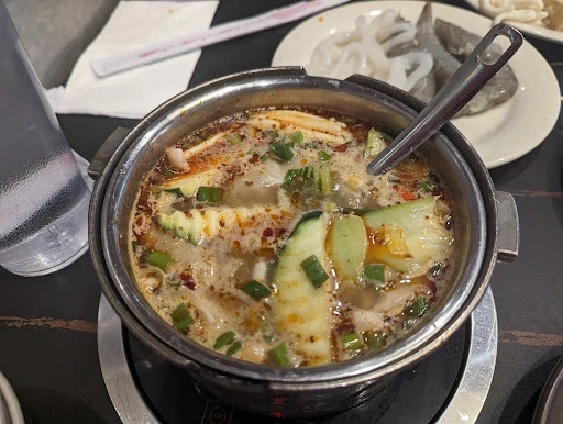 Kirin Hot Pot photo 1